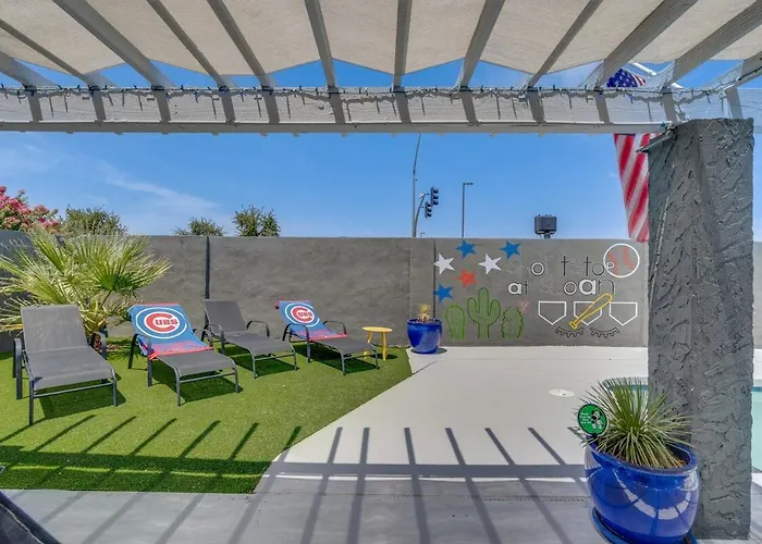 Shortstop At Sloan With Pool And Dog Friendly Near Sloan Park Ferienhaus Mesa