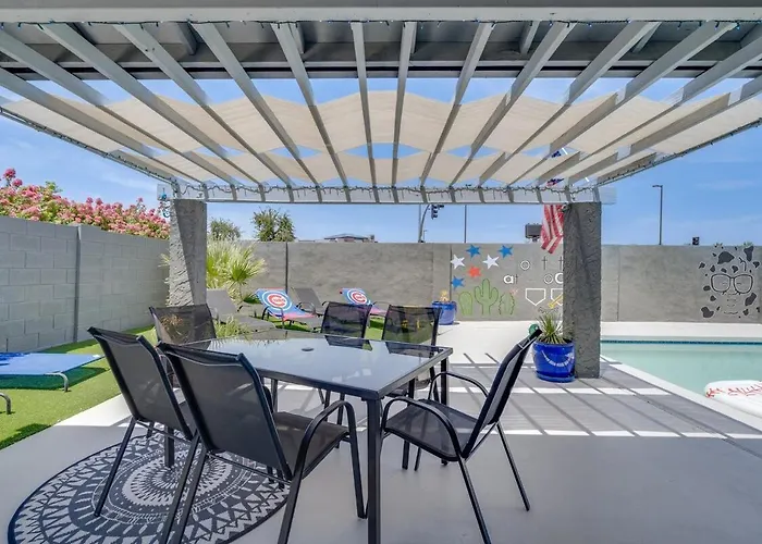 Shortstop At Sloan With Pool And Dog Friendly Near Sloan Park Ferienhaus Mesa