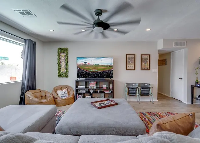 Ferienhaus Shortstop At Sloan With Pool And Dog Friendly Near Sloan Park Mesa